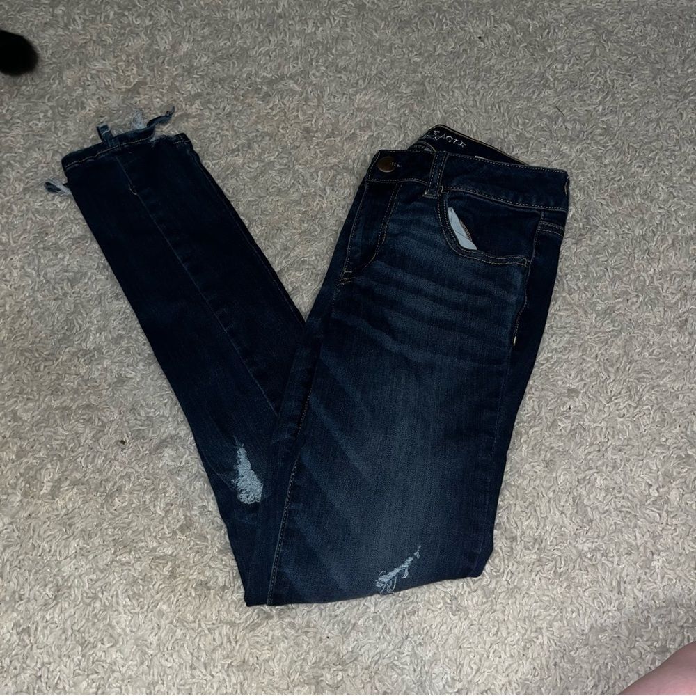 American Eagle Distressed Jeggings size 4 regular